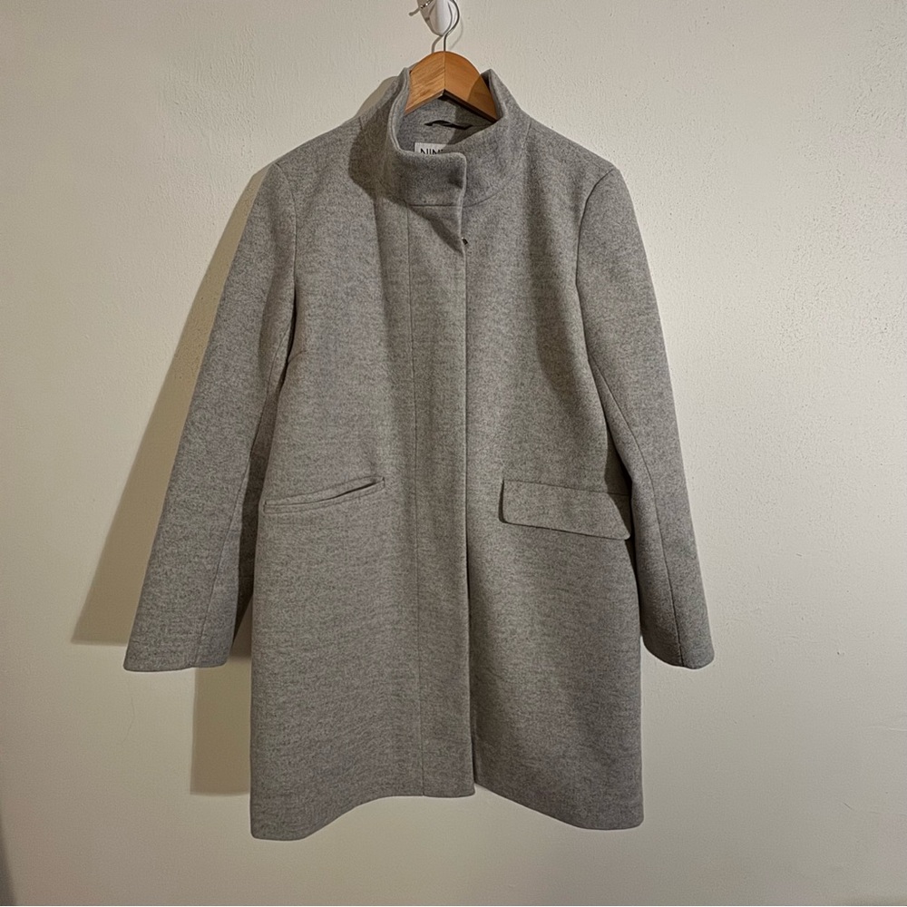 Elegant Gray Women's Coat